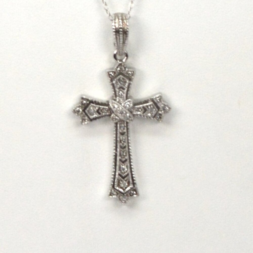 Sterling Silver Cross w Pave Cubic Zirconia on 18" Chain